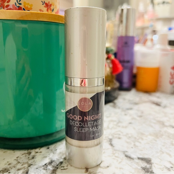 Lola good Night Décolletage sleep mask neck cream 2 bottles - Picture 3 of 3